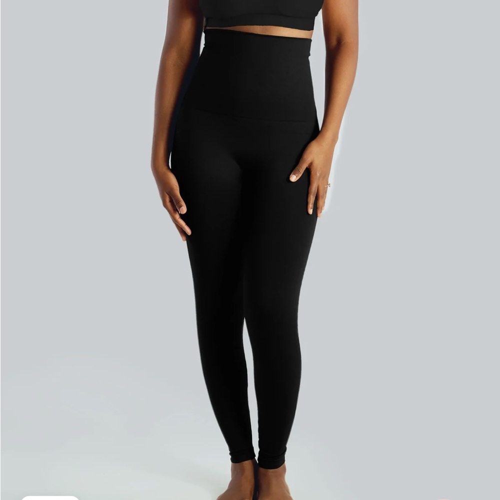 Mother Tucker® Postpartum Compression Leggings - Black - Size Medium